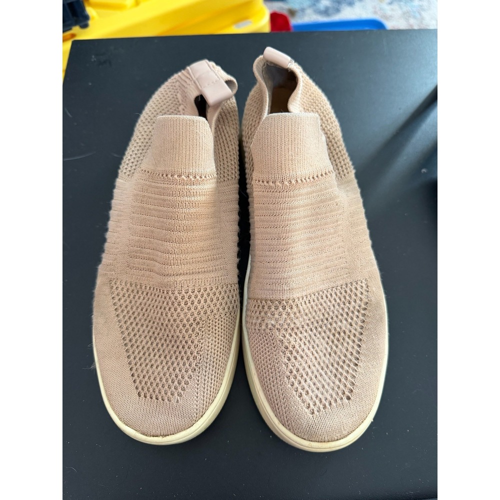Steve Madden Pink Platform Slip On Flats in 6.5